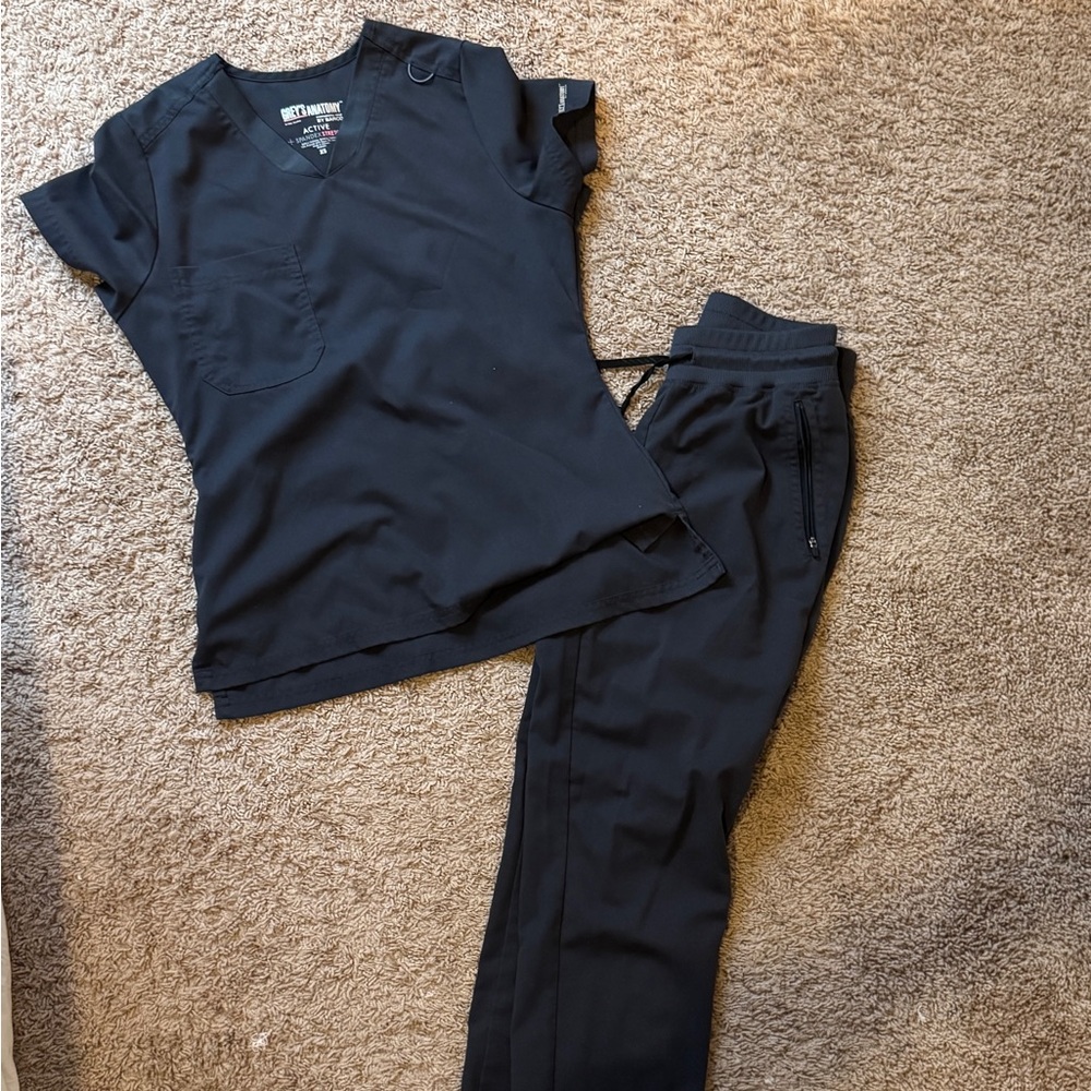 “Greys Anatomy” Barco Scrubs Dark Grey